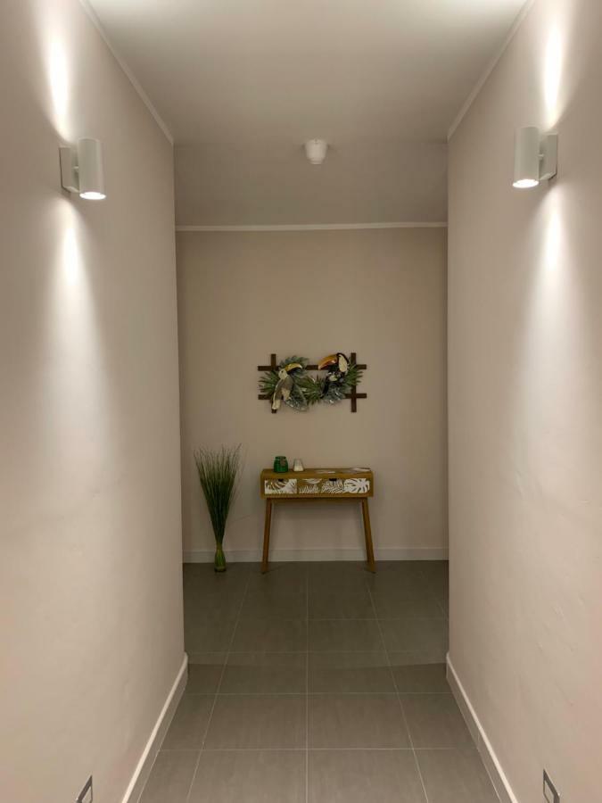 Red'S Apartments Torre Melissa Bagian luar foto